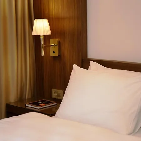 Tn&co Exclusive Cip And Primeclass (adults Only) Hotel 3*