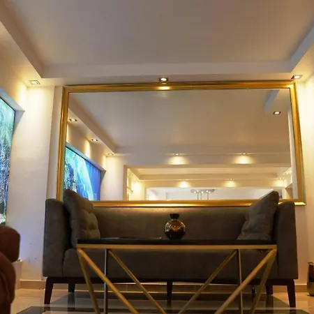 Tn&co Exclusive Cip And Primeclass (adults Only)