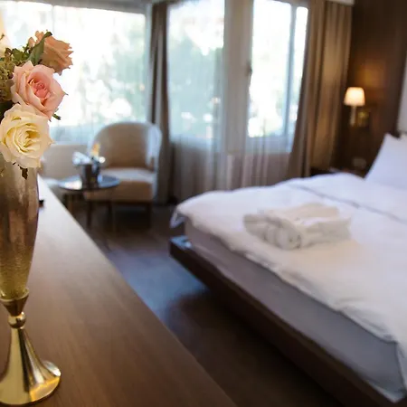 Tn&co Exclusive Cip And Primeclass (adults Only) Hotel